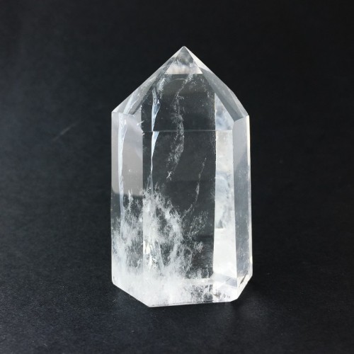 Pointe polie en cristal de roche