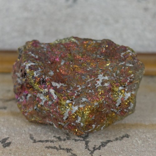 Chalcopyrite, morceau brut