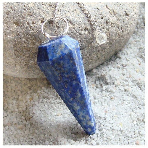Pendule à facettes en lapis lazuli