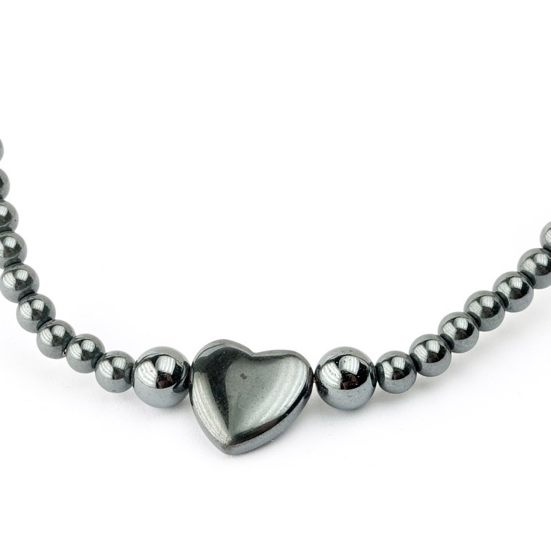 Collier hématite boules de 4 et 6 mm - Coeur - Fermoir doré - 42 cm