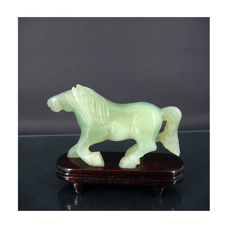 Cheval en jade (grand modèle)